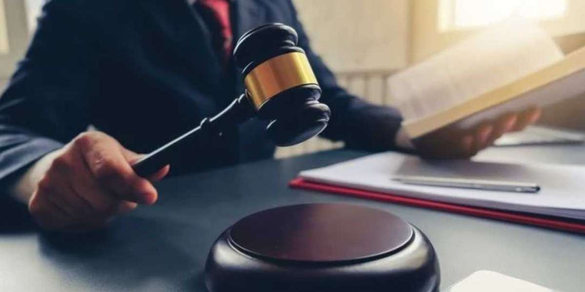How Do the Best Criminal Lawyers in Dubai Protect Client Confidentiality?